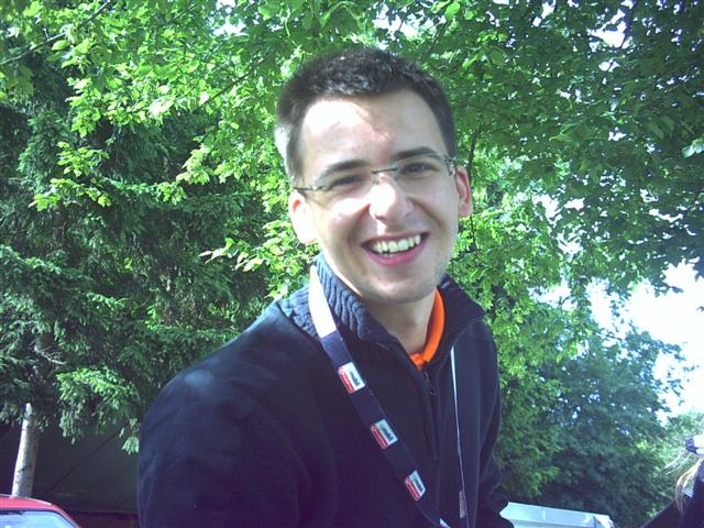 i/Kranj/Piknik06/nina/PICT0926 (Small).JPG